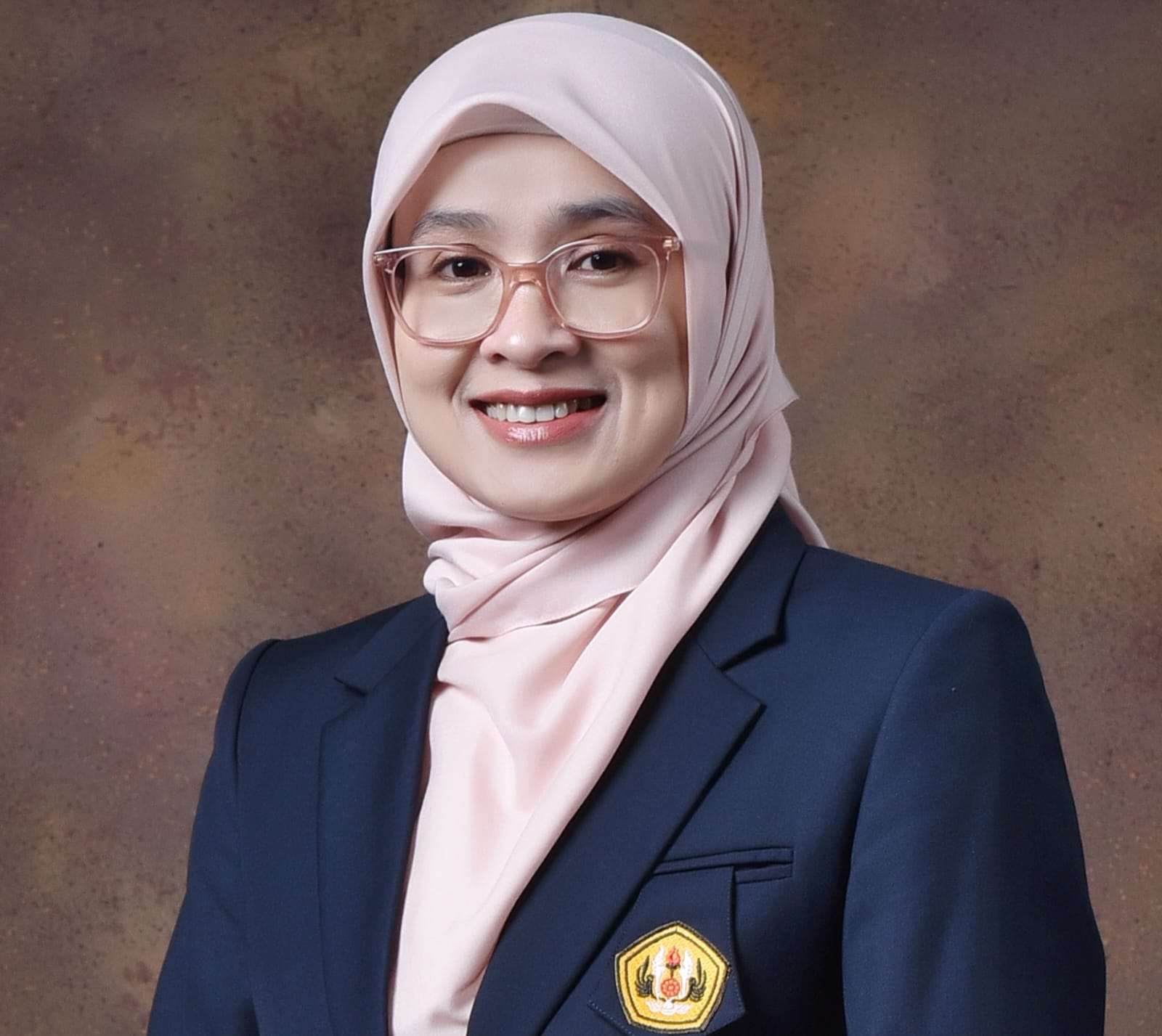 Prof. Dr. apt. Aliya Nur Hasanah